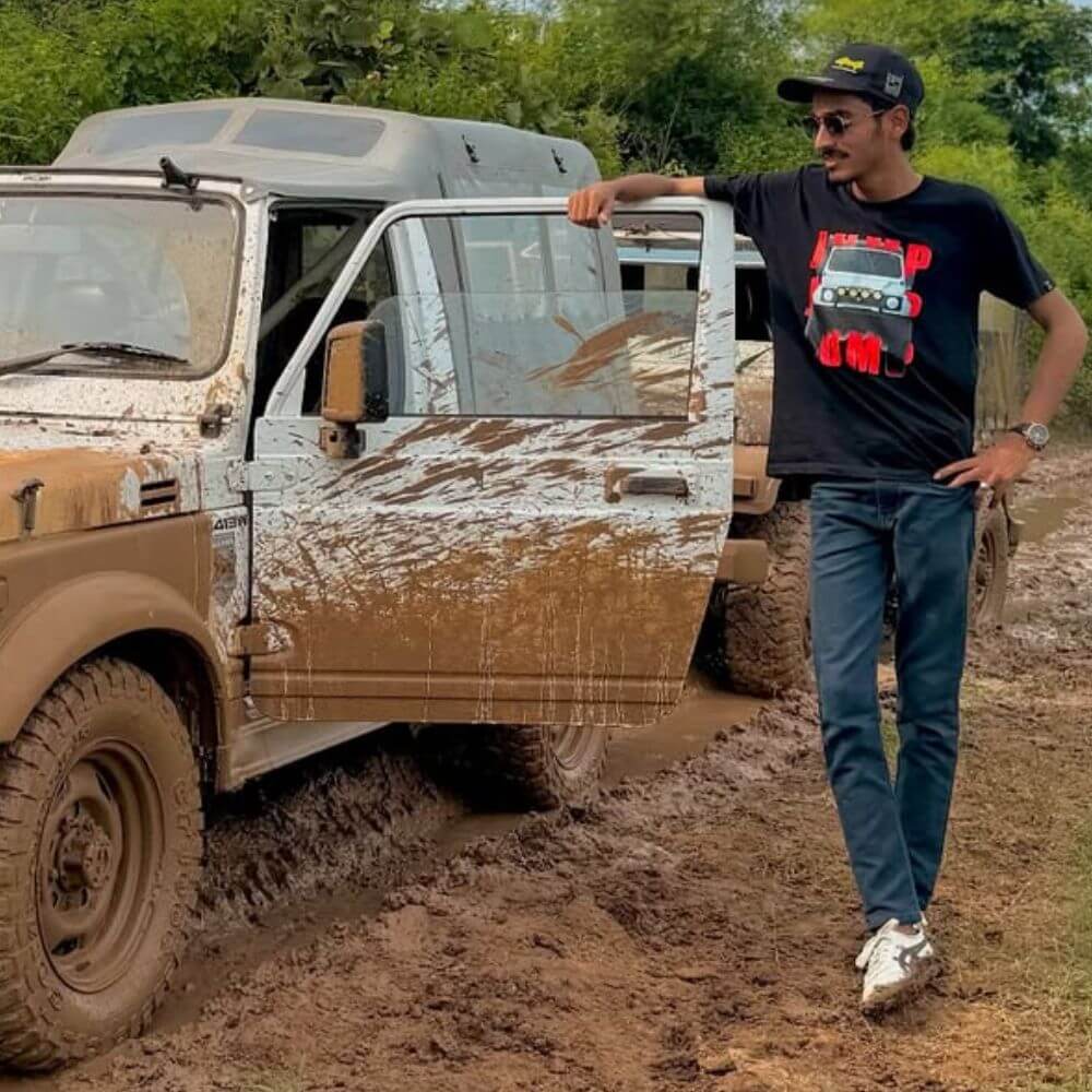 Maruti Gypsy Black T-Shirt