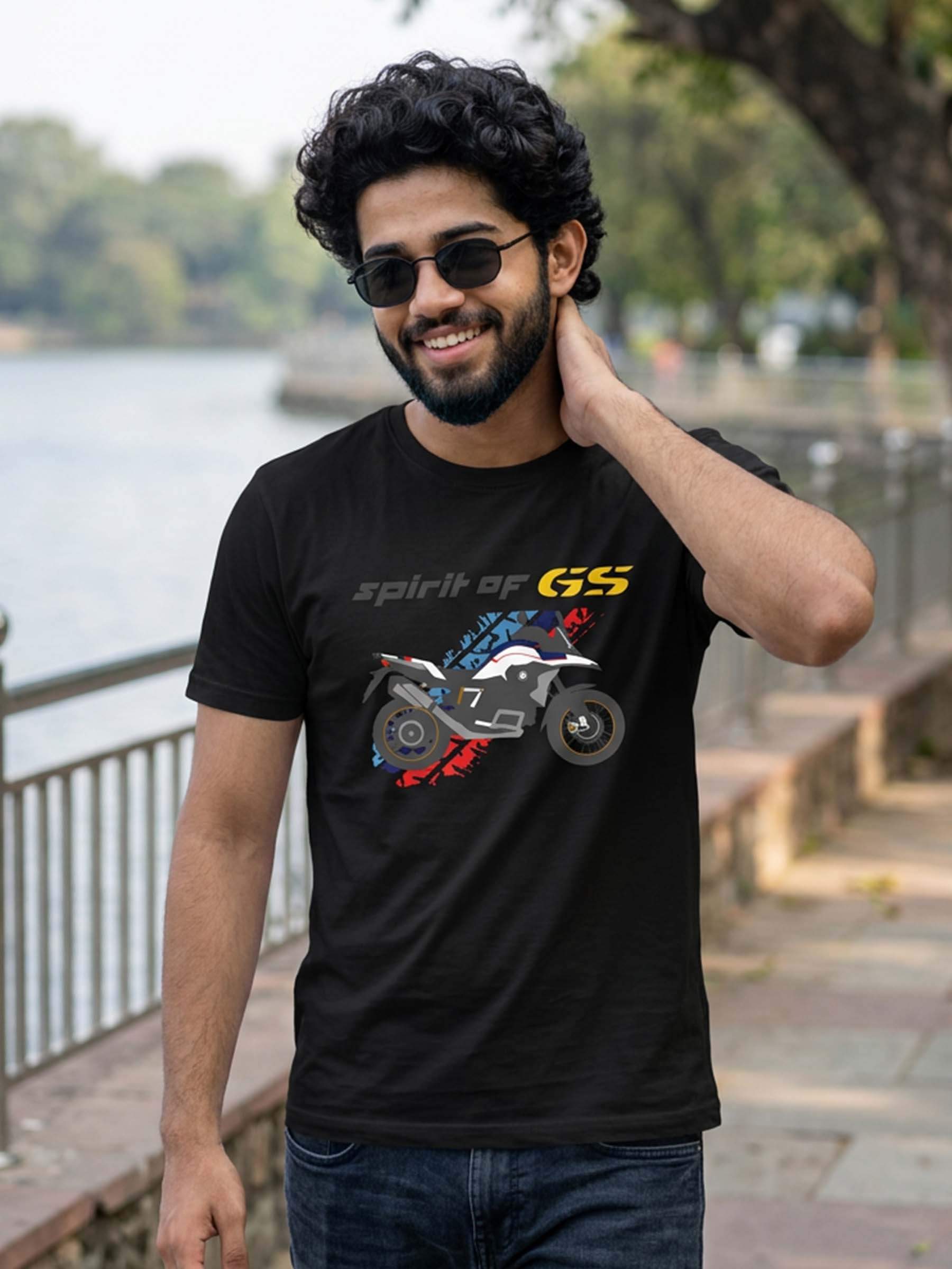 T-Shirt Originale R 1250 GS ADV – Stile Rallye Paint | Maglietta In Cotone Organico TS-BM-004 (Taglie XS-3XL)